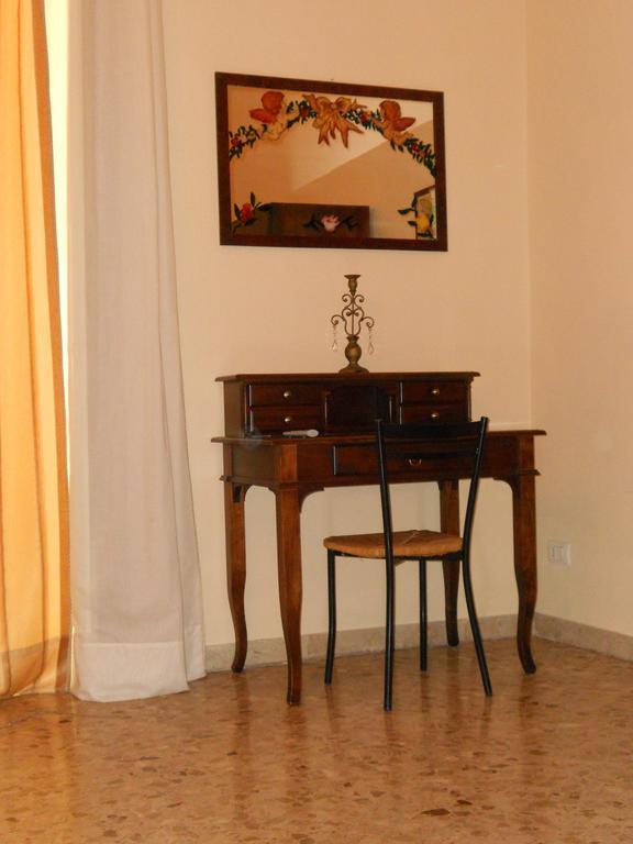 Piccadilly House Bed & Breakfast Catania Room photo